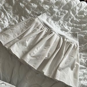 white aerie tennis skirt